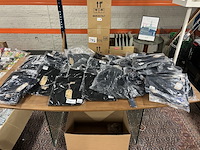 Ca. 44x diverse kleding w.o. vesten en thermo kleding, berydale, zwart - afbeelding 1 van  12