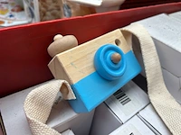 Ca. 44x houten kinderspeelgoed speelgoedcamera - afbeelding 5 van  6