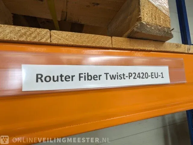 Ca. 450x router genexis, fibertwist p2420-eu-4, bouwjaar 2019 - afbeelding 8 van  8