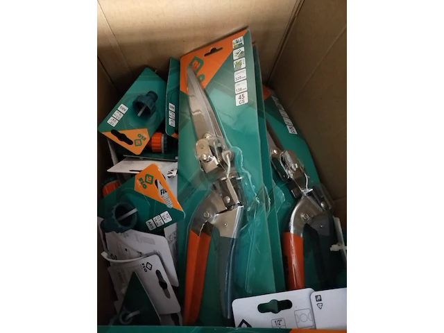 Ca. 450x tuinartikelen flo - afbeelding 2 van  4