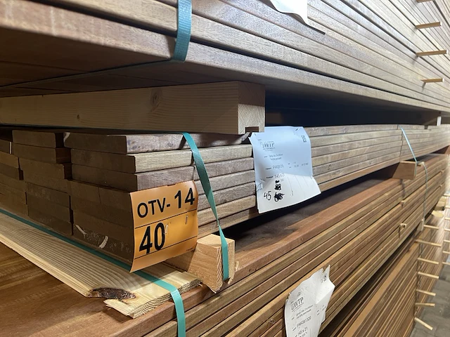 Ca. 45x guyana ipé planken geschaafd, 21x145mm, lengte 395cm - afbeelding 4 van  4