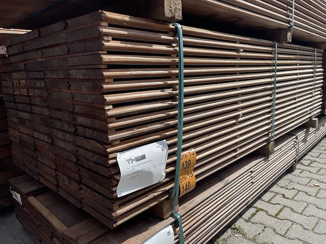Ca. 45x massaranduba damwand- / paardenbox profiel, 28x200mm, lengte 250cm - afbeelding 4 van  4