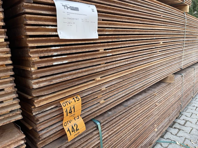 Ca. 45x massaranduba damwand- / paardenbox profiel, 28x200mm, lengte 500cm - afbeelding 4 van  4