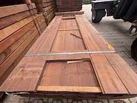 Ca. 46x massaranduba damwand- / paardenbox profiel, 28x145mm, lengte 500cm - afbeelding 1 van  3