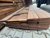 Ca. 46x massaranduba damwand- / paardenbox profiel, 28x145mm, lengte 500cm - afbeelding 3 van  3