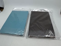 Ca. 46x tablethoes samsung, diverse kleuren - afbeelding 1 van  13