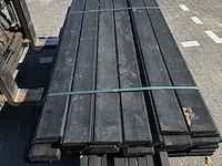 Ca. 47x blokhutprofiel vuren - zwart gespoten - afbeelding 1 van  3