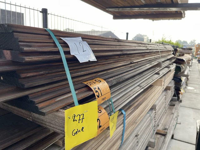Ca. 47x douglas wisselsponning, 18x190mm, lengte 300cm - afbeelding 2 van  3