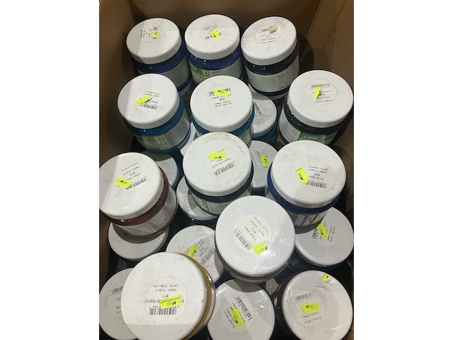 Ca. 47x gekleurde verf , pronatur, verschillende kleuren - afbeelding 2 van  6