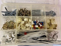 Ca. 48x assortiment box huishoudelijke bevestigingsartikelen - afbeelding 3 van  3