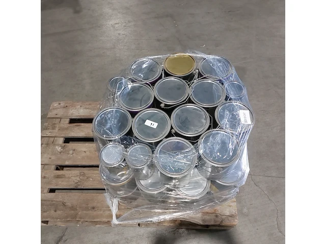 Ca. 48x sikkens diverse soorten inhoud 2,5l en 1l - afbeelding 3 van  7