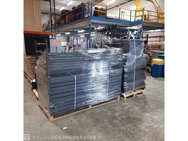 Ca. 49x bedframe - afbeelding 2 van  6