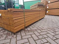 Ca. 49x guyana teak vlonderplanken, 27x145mm, lengte 275cm - afbeelding 2 van  4