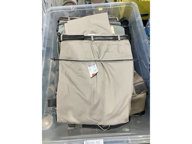 Ca. 49x heren broeken, verschillende kleuren - afbeelding 1 van  4