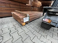 Ca. 49x massaranduba damwand/paardenbox profiel, 28x145mm, lengte 250cm - afbeelding 2 van  3