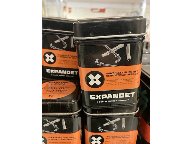 Ca. 500x expanded diverse pluggen en ijzerwaren in blik - afbeelding 9 van  10