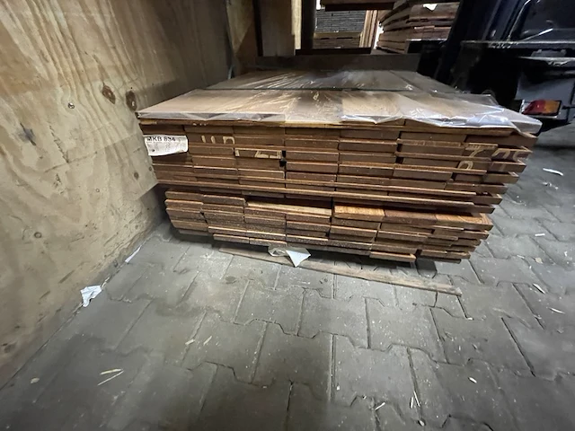 Ca. 50x angelim pedra planken geschaafd, 21x145mm, lengte 1/280cm, 1/340cm, 1/430cm, 47/465cm - afbeelding 3 van  3