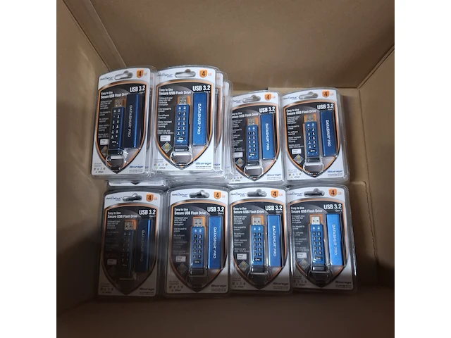Ca. 50x beveiligde usb-stick, istorage, datashur pro, 4gb - afbeelding 3 van  3
