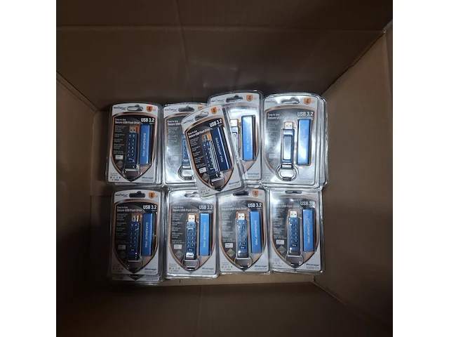 Ca. 50x beveiligde usb-stick, istorage, datashur pro, 4gb - afbeelding 3 van  3