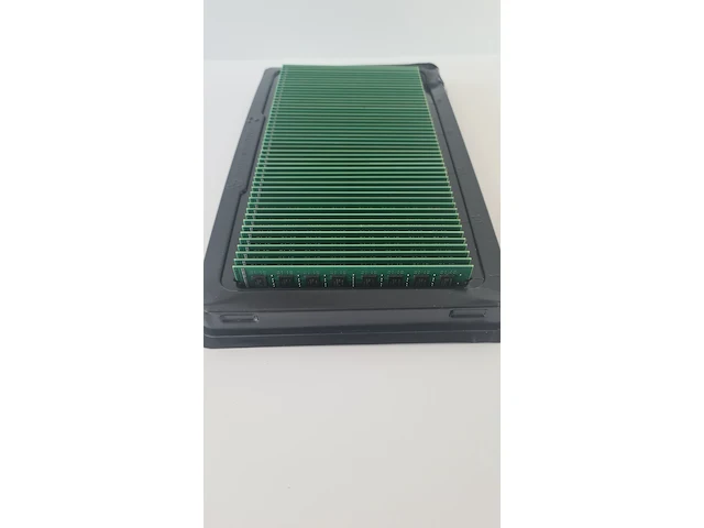 Ca. 50x dimm ddr3 4 gb 1600 mhz in doos turbox - afbeelding 1 van  4