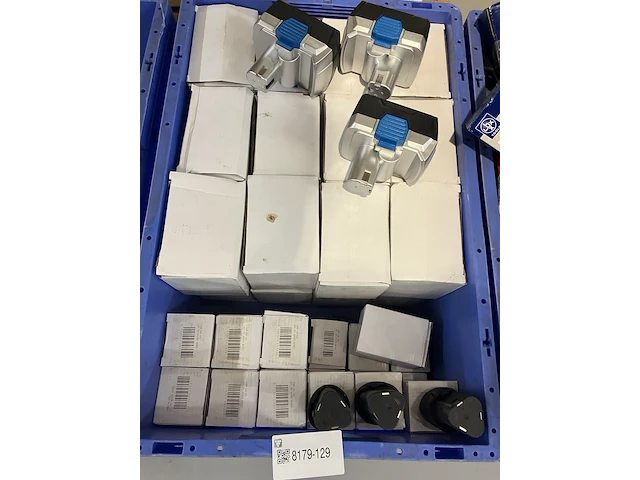 Ca. 50x diverse accu's - afbeelding 1 van  4