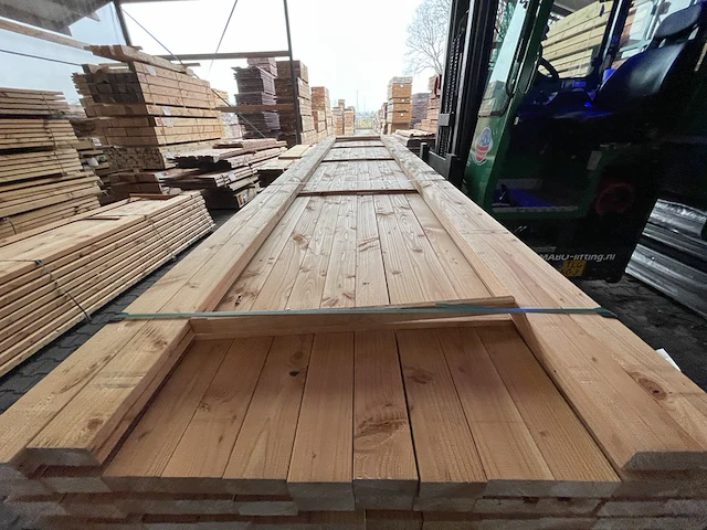 Ca. 50x douglas balken geschaafd, 45x95mm, lengte 1300cm - afbeelding 1 van  3