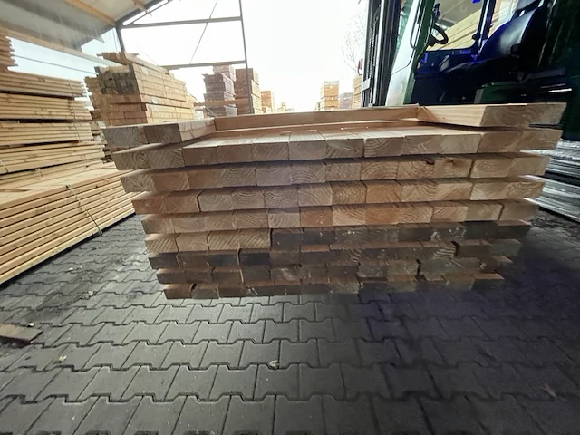 Ca. 50x douglas balken geschaafd, 45x95mm, lengte 1300cm - afbeelding 3 van  3