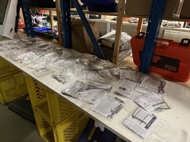 Ca. 50x gereedschap voor fietsen - afbeelding 1 van  7