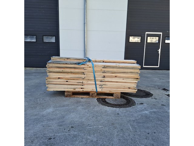 Ca. 50x palletrand, kruizinga - afbeelding 1 van  5