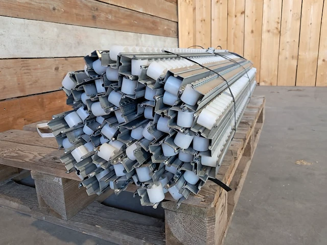 Ca. 50x rollerbaan flowracks - afbeelding 2 van  5