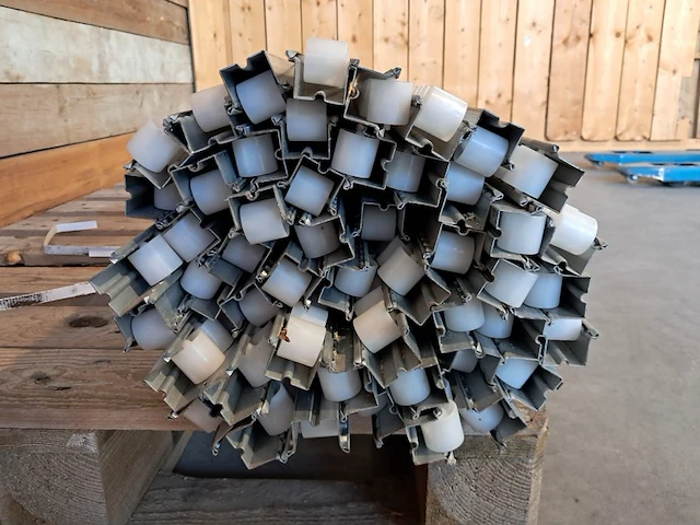 Ca. 50x rollerbaan flowracks - afbeelding 3 van  5