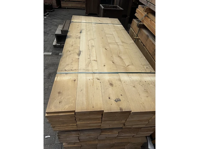 Ca. 50x vuren planken geschaafd - afbeelding 1 van  3
