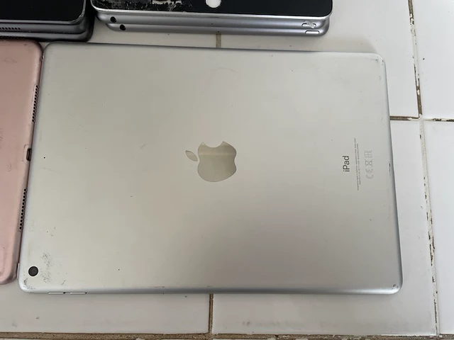 Ca. 51x ipad, apple - afbeelding 5 van  7