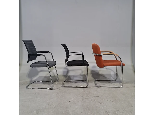 Ca. 53x diverse stoelen, o.a interstuhl - afbeelding 2 van  7