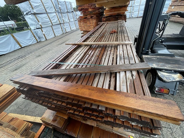 Ca. 53x douglas design/triple/deens profiel, 22x142mm, lengte 400cm - afbeelding 1 van  3