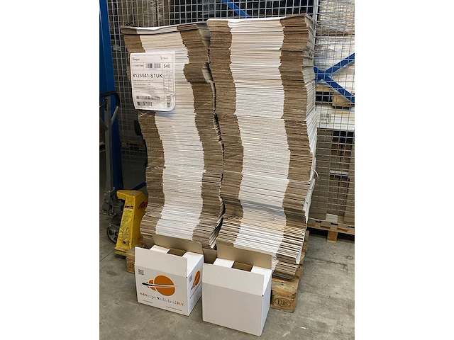 Ca. 540x verzenddozen, wit, 34x23x27cm - afbeelding 3 van  4