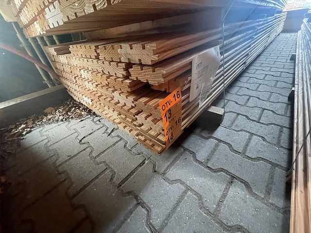 Ca. 54x douglas design/triple/deens profiel, 22x142mm, lengte 500cm - afbeelding 4 van  4
