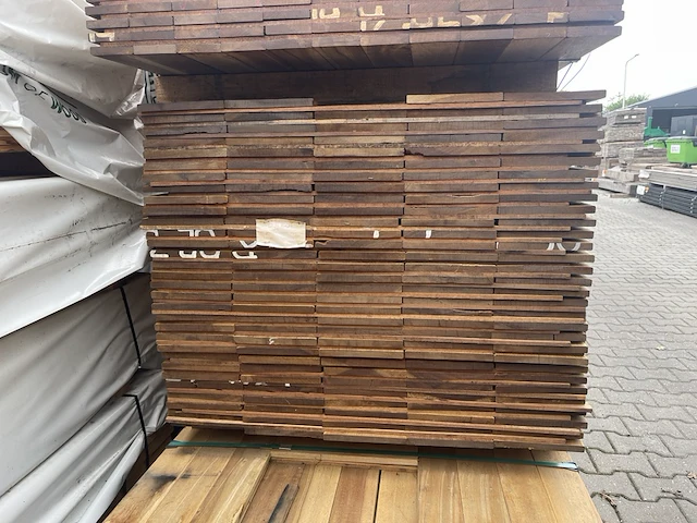 Ca. 54x guyana ipé planken geschaafd, 16x190mm, lengte 300cm - afbeelding 3 van  4