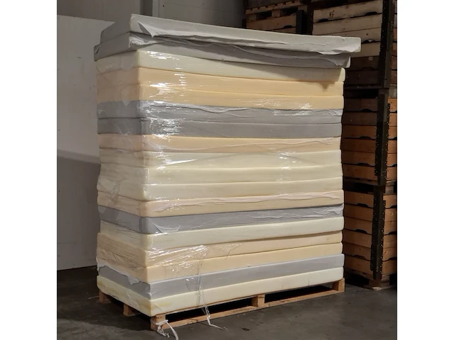 Ca. 54x matras zonder hoes - afbeelding 2 van  6