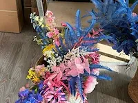 Ca. 550x zijden bloemen , bouwjaar 2023 - afbeelding 2 van  9