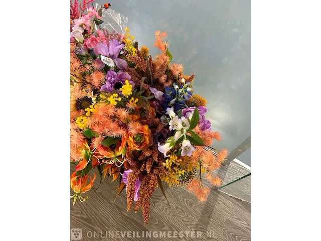 Ca. 550x zijden bloemen , bouwjaar 2023 - afbeelding 8 van  9