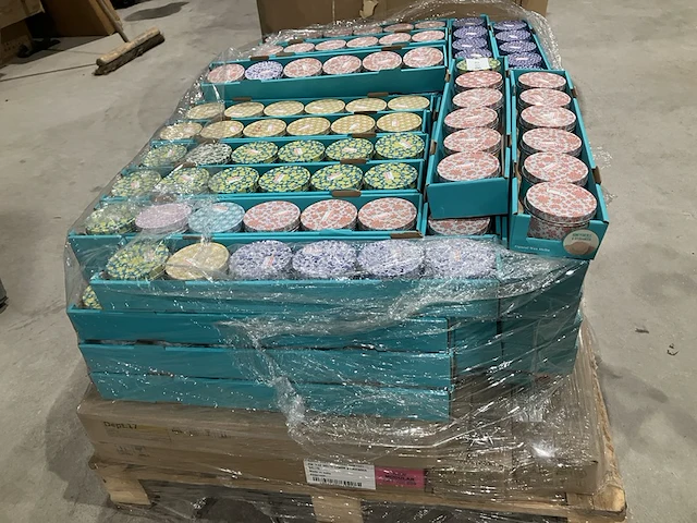 Ca. 558x blikjes waxmelts - afbeelding 6 van  7
