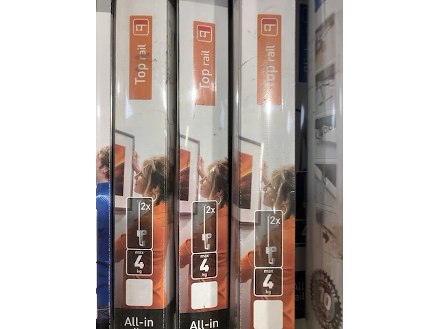 Ca. 55x clickrail schilderij ophangsysteem compleet - afbeelding 2 van  4