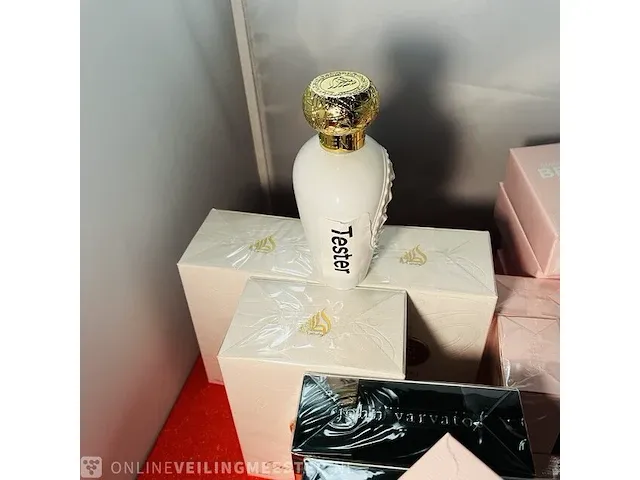 Ca. 55x luxe parfum - burberry john varvatos xxxl grote partij - afbeelding 3 van  3