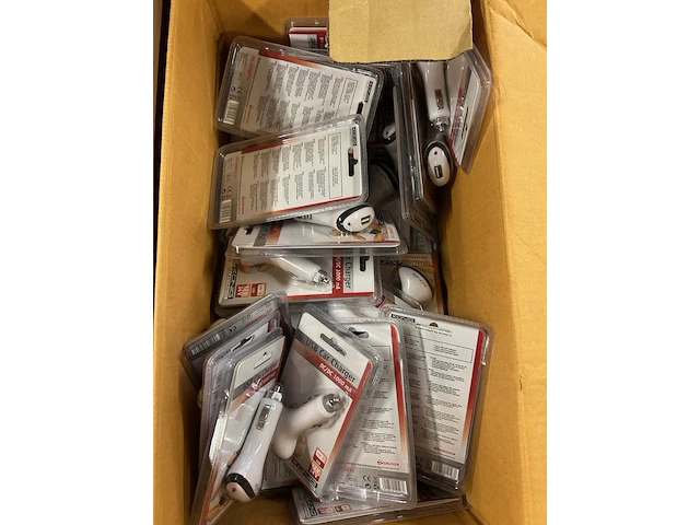 Ca. 55x usb autolader - afbeelding 3 van  7