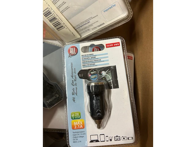 Ca. 55x usb autolader - afbeelding 4 van  7