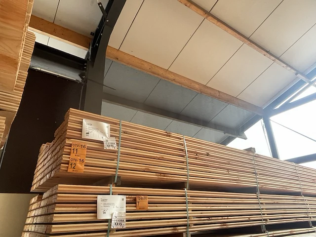 Ca. 56x douglas design/triple/deens profiel, 22x142mm, lengte 500cm - afbeelding 4 van  4