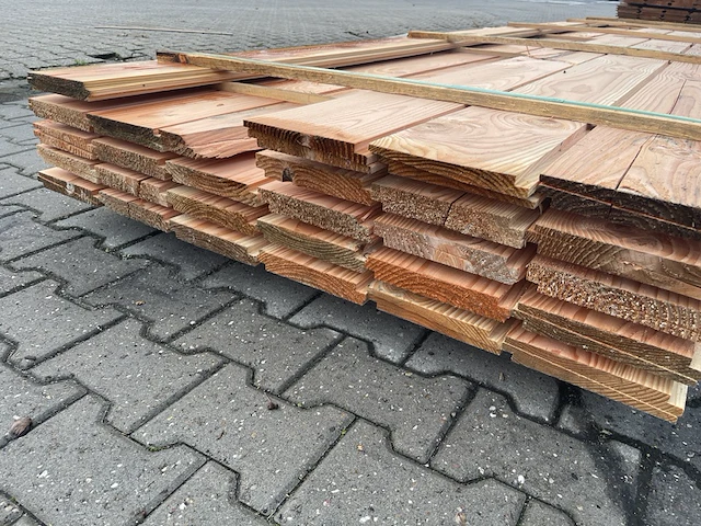 Ca. 56x douglas zweeds rabat, 9x182mm, lengte 500cm - afbeelding 3 van  3