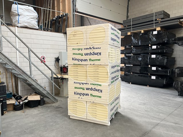 Ca. 57,6 m2 kingspan pir isolatie kingspan - afbeelding 1 van  5