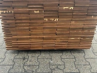Ca. 57x guyana ipé planken geschaafd, 21x145mm, lengte 185cm - afbeelding 3 van  4